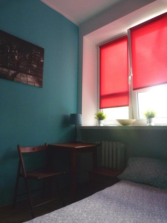 Jasna Hostelik Self Check-In Варшава Номер фото